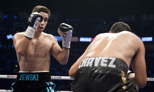 Mikael Zewski a remporté sa 17e victoire par un K.-O. à la 37e seconde du premier round face à Cesar Chavez.