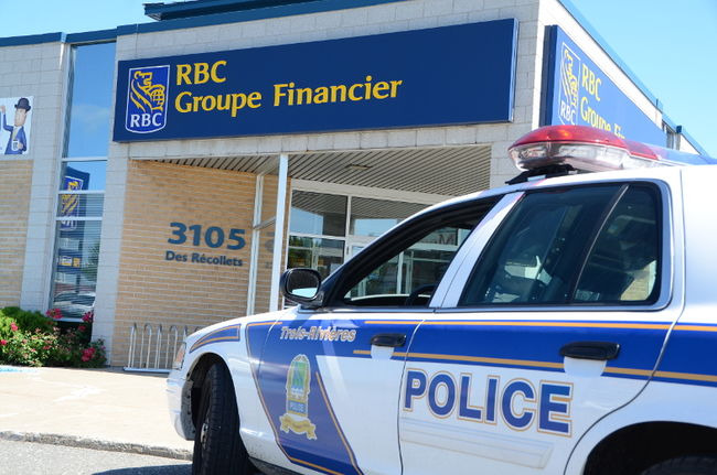 Un braquage a eu lieu à la succursale de la Banque Royale du boulevard des Récollets à Trois-Rivières, mardi matin.