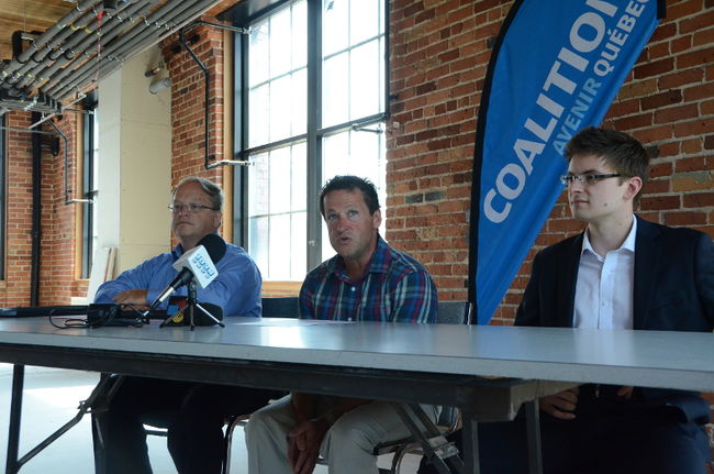 Le trio composé de Jean Damphousse (gauche), Donald Martel (centre) et Andrew D’Amours (droite) défendra les couleurs de la Coalition avenir Québec dans Maskinongé, Nicolet-Bécancour et Trois-Rivières, respectivement.