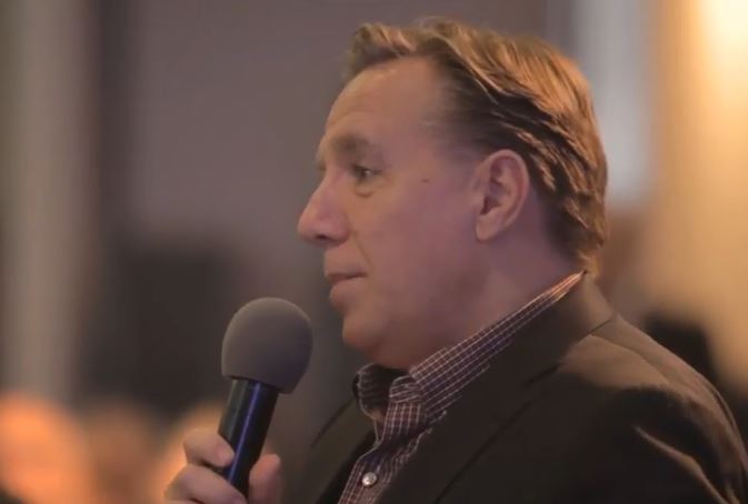 Le chef de la CAQ François Legault se prononce sur l'avenir des CLD : « On parle de soutenir l’économie de nos régions. »
