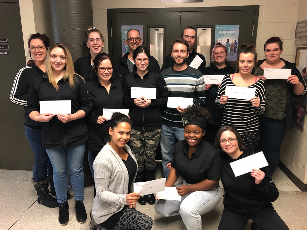 Une cohorte de futurs préposés aux bénéficiaires (PAB) à Trois-Rivières.