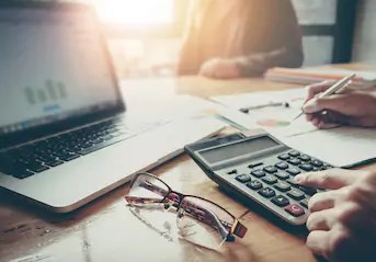 Shawinigan prévoit d'ajuster les mesures financières pour les petites entreprises