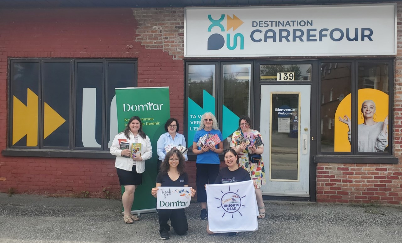 Domtar soutient Summer Knights Read et offre de nouvelles lectures aux jeunes de Richmond