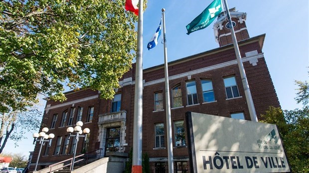 Les réunions du conseil municipal reviennent en salle à Rivière-du-Loup