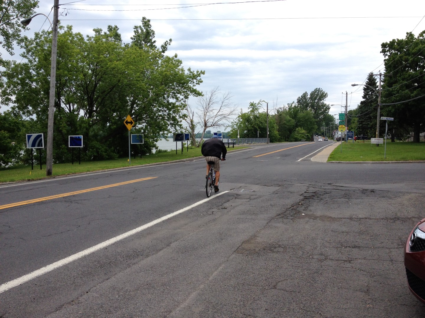Dans le cadre du projet de la Trame verte, McMasterville examine la possibilité de transformer une partie de la route 223 en piste cyclable.