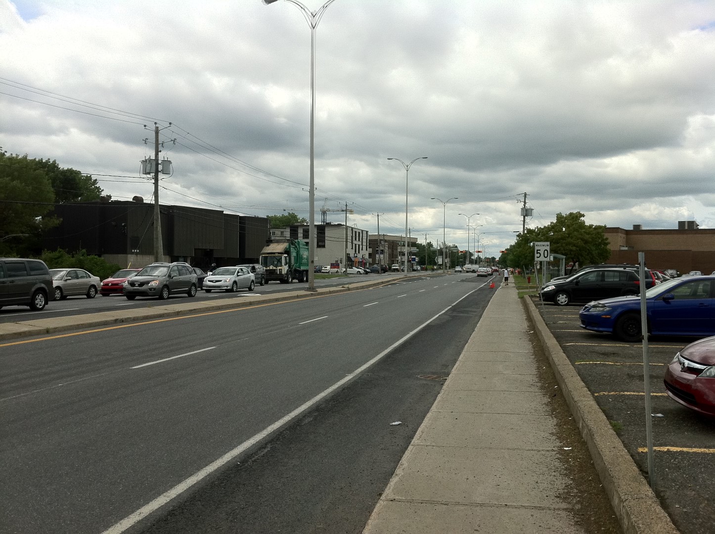L’objectif de Beloeil est d’identifier la municipalité, de sécuriser les déplacements et de verdir le paysage sur une portion de 2,3 km du boulevard Sir-Wilfrid-Laurier.