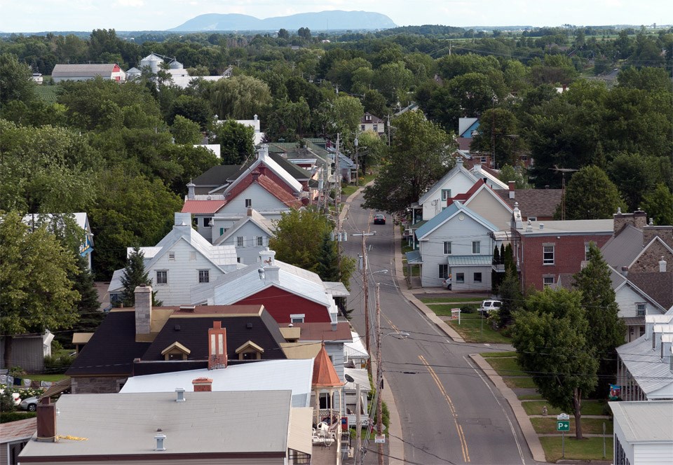 Le conseil municipal de la Ville de Saint-Ours travaille depuis quelque mois sur un « Projet de règlement relatif à la circulation » et souhaite consulter les citoyens de Saint-Ours avant d’adopter et d’enclencher le processus d’adoption.  