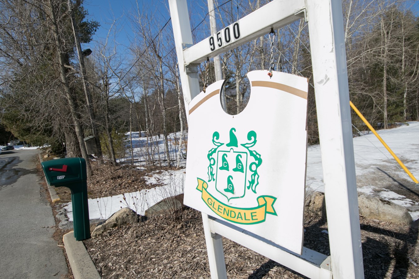 Frein au nouveau quartier résidentiel sur le terrain du Golf Glendale
