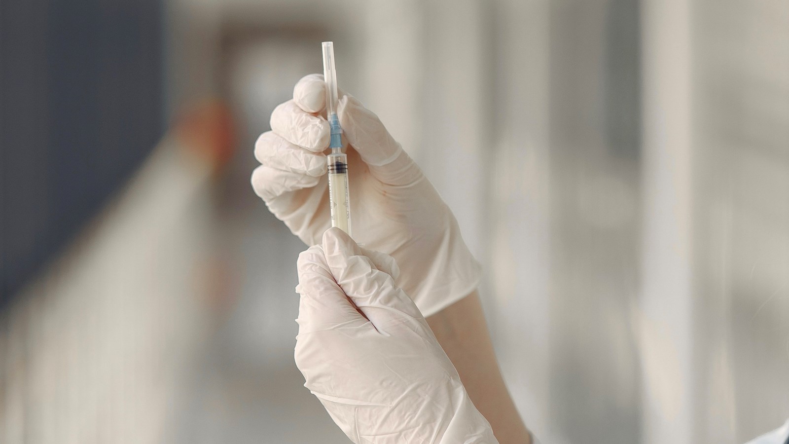 La vaccination s’ouvre maintenant aux personnes de 70 ans et plus 