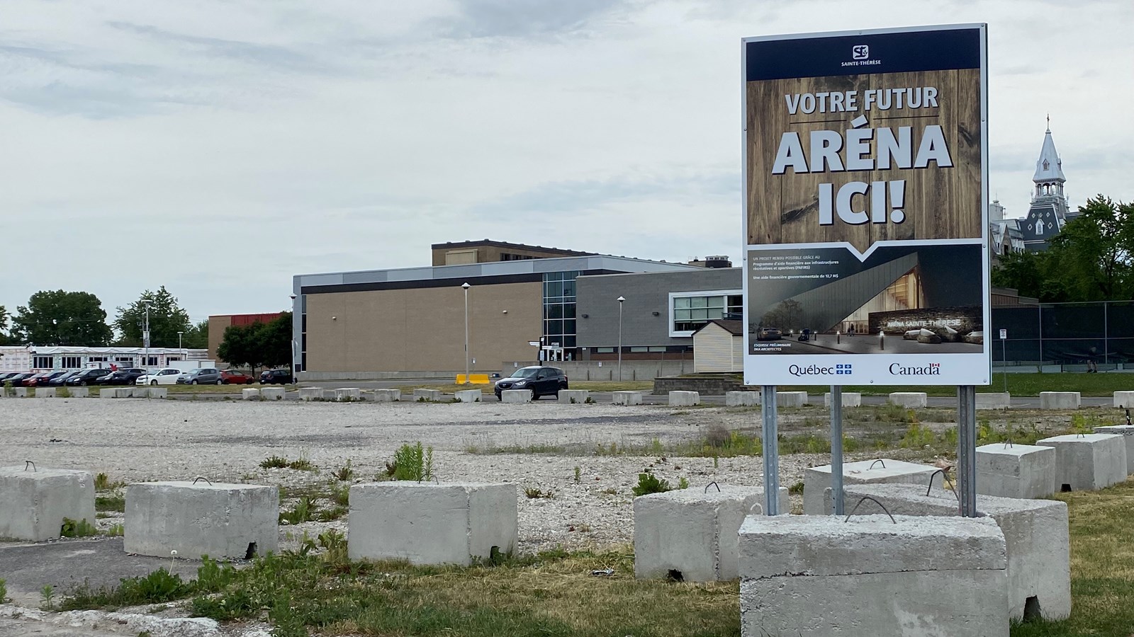 Services professionnels en ingénierie et en architecture pour le futur aréna de Sainte-Thérèse