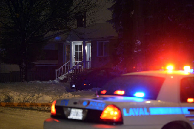 Un homme armé a suscité l’inquiétude de citoyens de Laval, tôt mercredi.