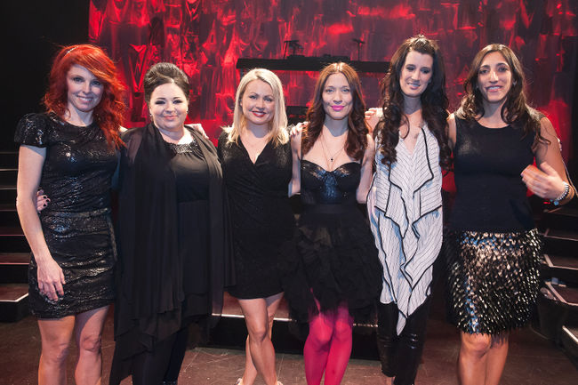 La tournée Rock&Rose a pris son envol vendredi au Théâtre Marcellin-Champagnat de Laval.
