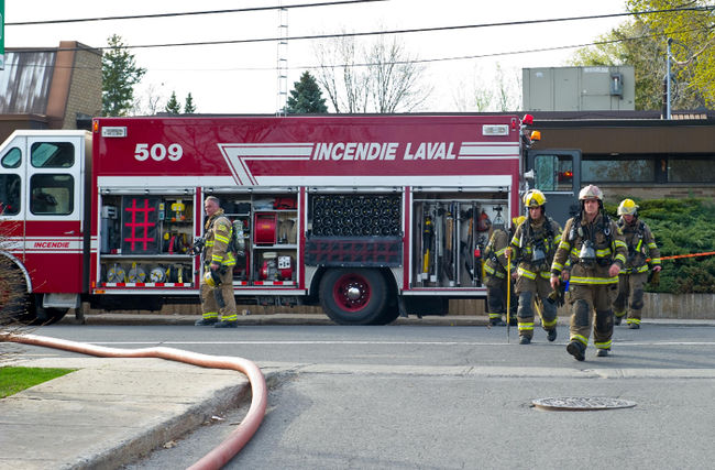 Soixante enfants d’une garderie à Laval-des-rapides ont dû sortir prendre l’air à cause d’un incendie en fin d’après-midi mercredi.