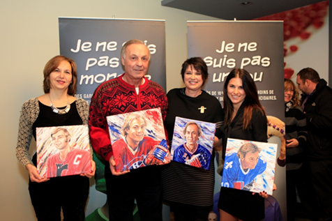 Sur la photo, de gauche à droite : Jocelyne Bouchard, artiste-peintre, Guy Lafleur, porte-parole de la Fondation les petits trésors, Sylvie Lauzon, directrice générale de la Fondation les petits trésors et Mélissa Lessard, porte-parole de Couche-Tard. 