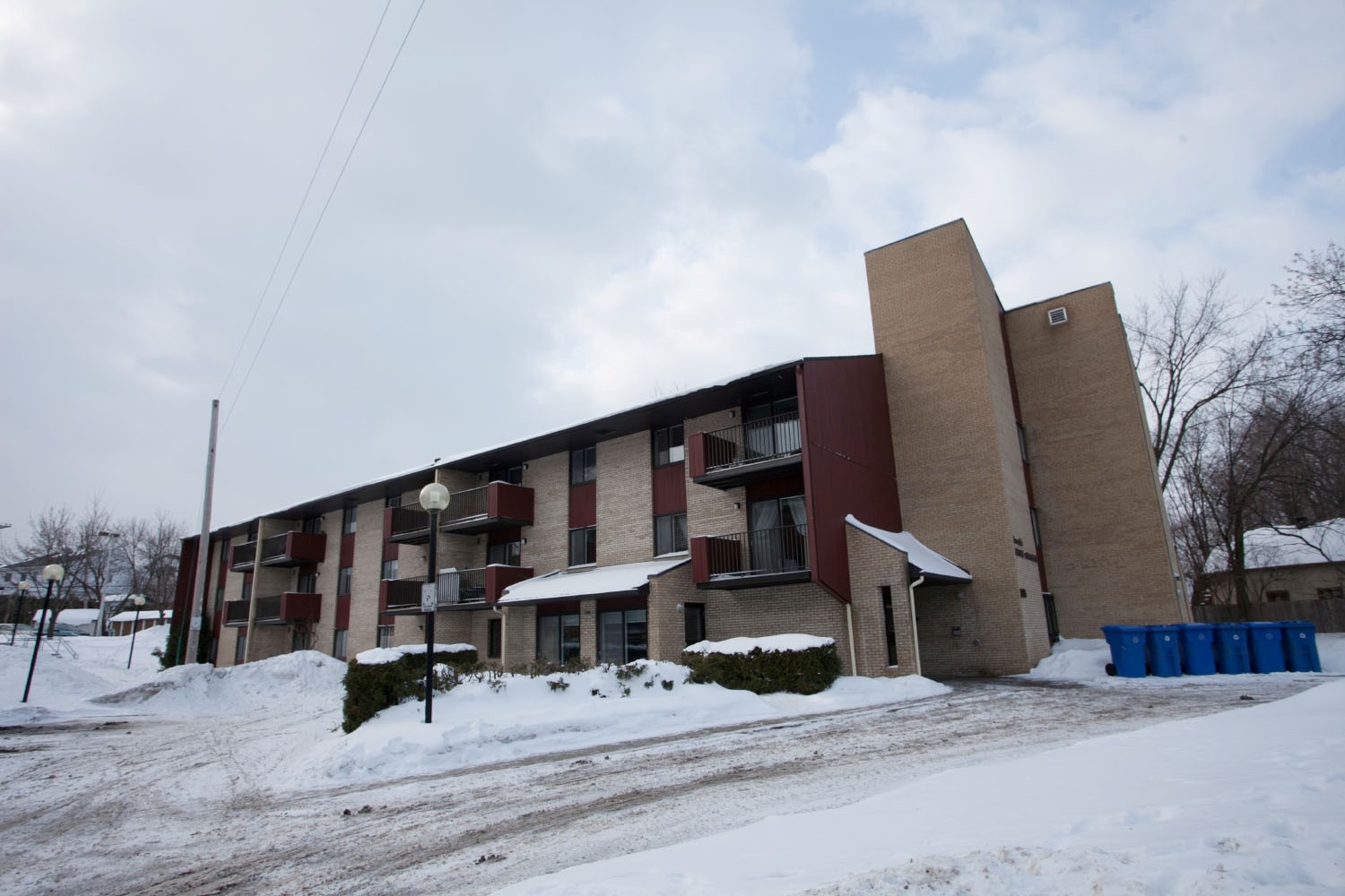 Une ligne téléphonique sera mise en place pour répondre à toutes les questions concernant le droit du logement. 