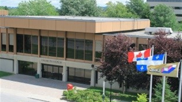 La Ville de Laval toujours parmi les meilleures avec sa cote de crédit « AA »