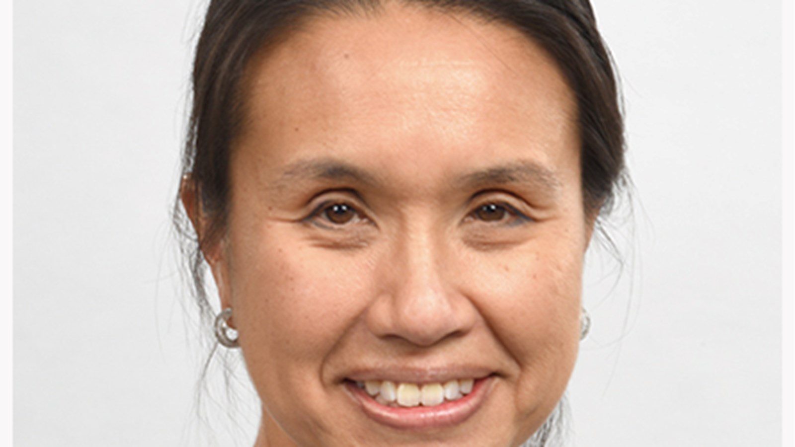 C’est la présidente du comité, la Dre. Caroline Quach qui expliqué la position officielle du CCNI sur cette question.