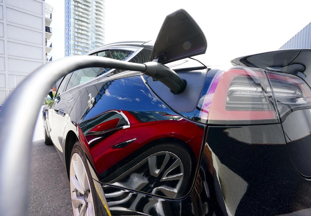 Les ventes de véhicules électriques au Canada s'approchent des cibles d'Ottawa