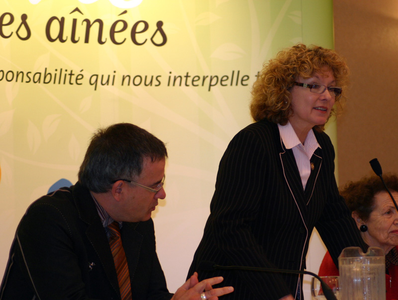 Pour le maintien à domicile et la dignité humaine des aînés