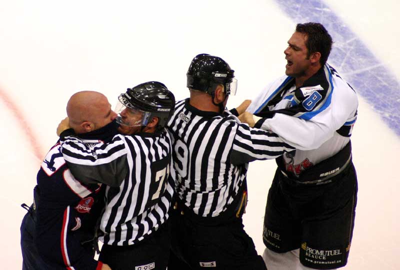 Thériault demeure en cage pour huit matchs