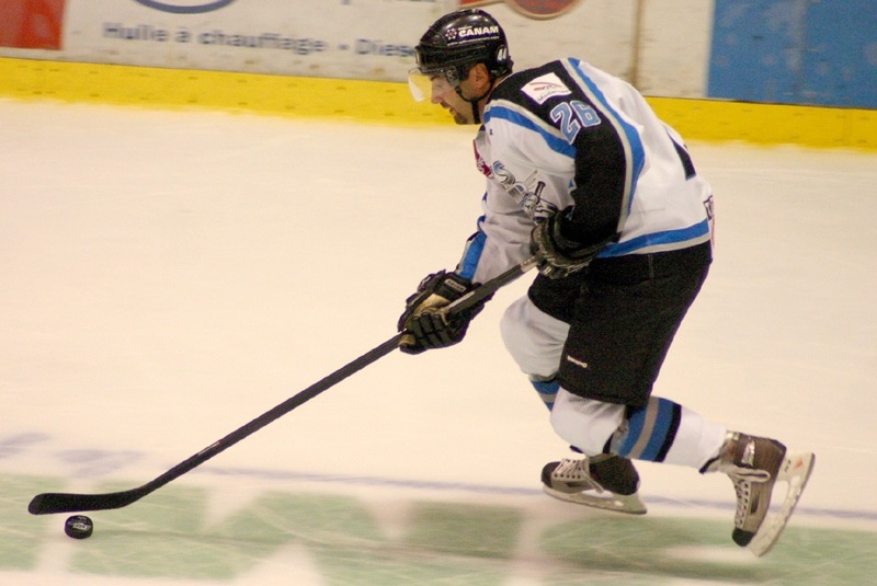 Sylvain Rodier coule le CRS Express