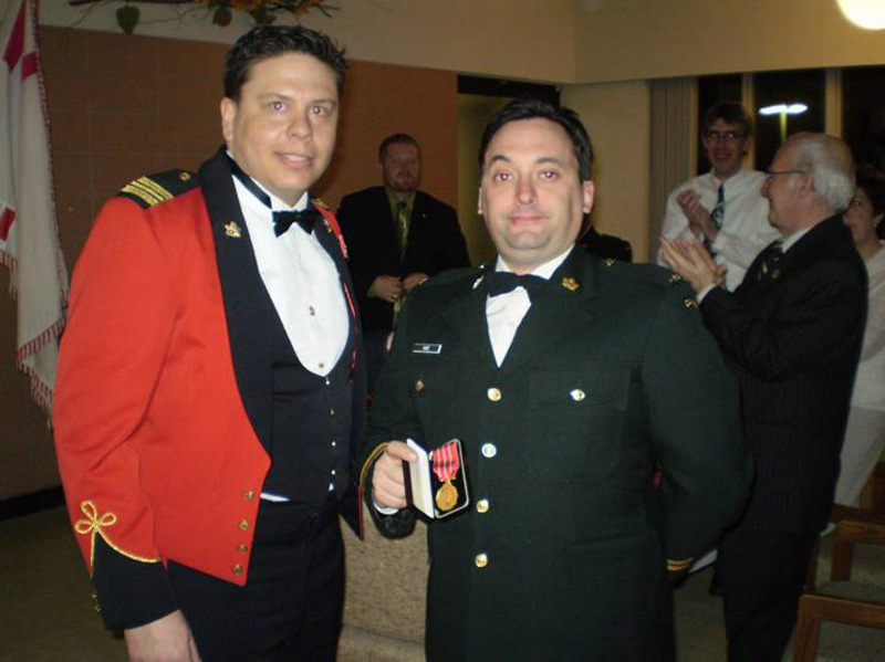 Le capitaine Guillaume Paré honoré pour ses années de services