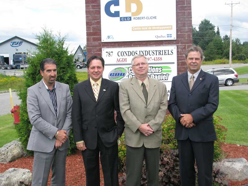 Charles Montour devient commissaire industriel