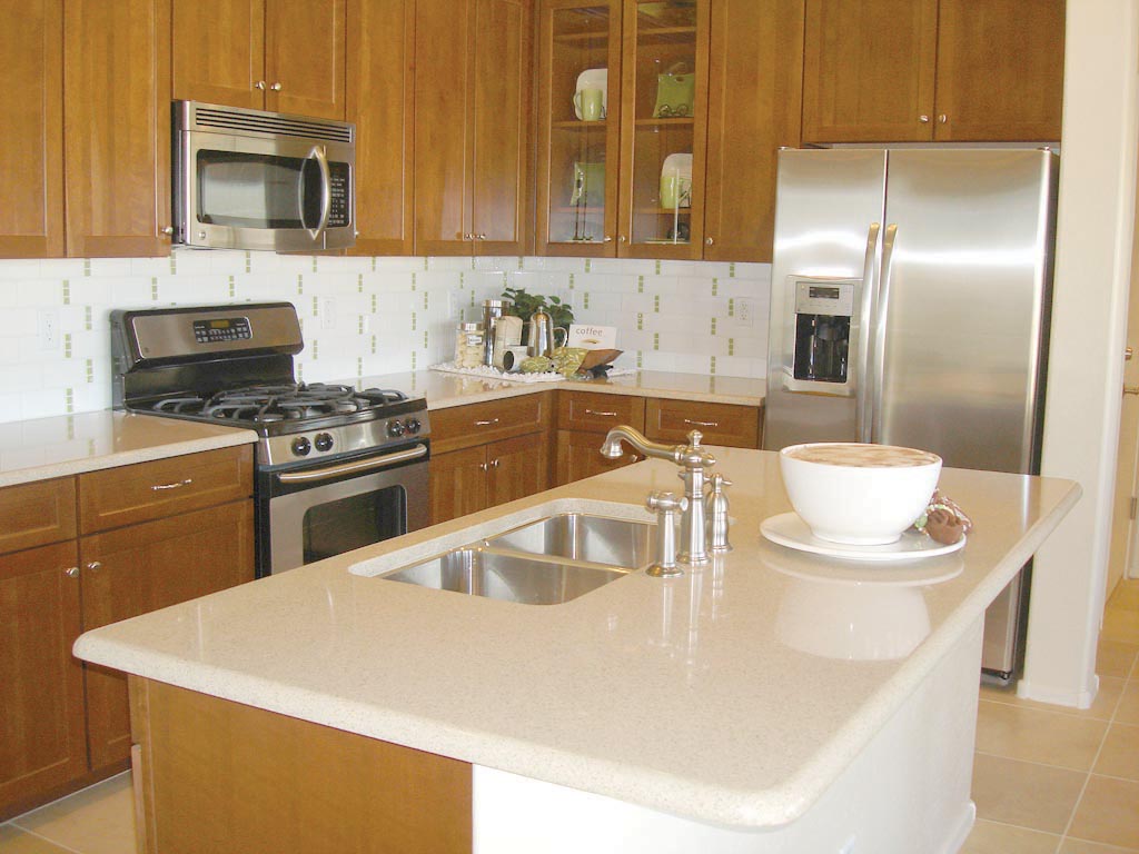 Conseils de rénovation : Transformez rapidement votre cuisine avec de nouveaux comptoirs