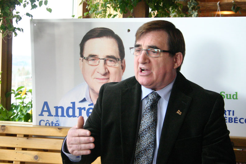 André Côté présente le plan d’action « gagnant » du PQ