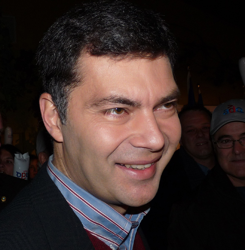 Suivre la ligne de parti