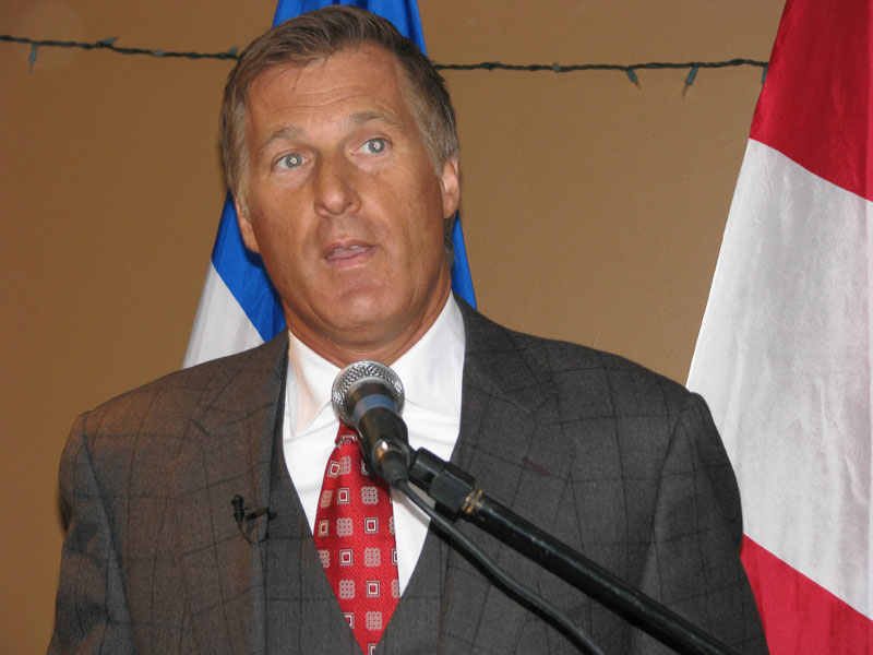 Conférence de Maxime Bernier sur l'économie : Les maires restent sur leur appétit