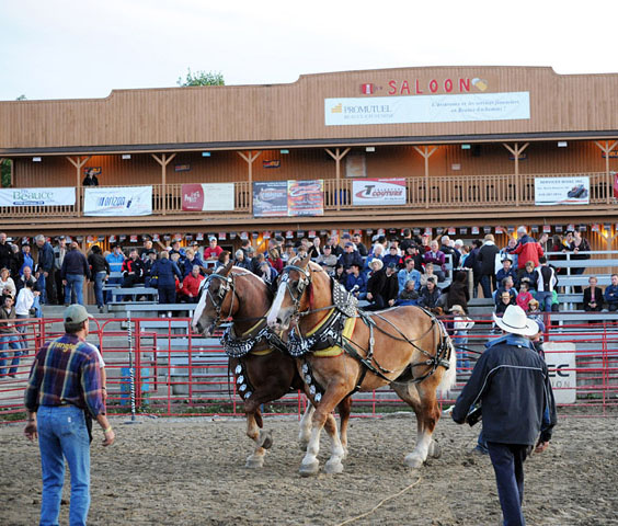 Renée Martel pour la clôture des Festivités western à Saint-Victor