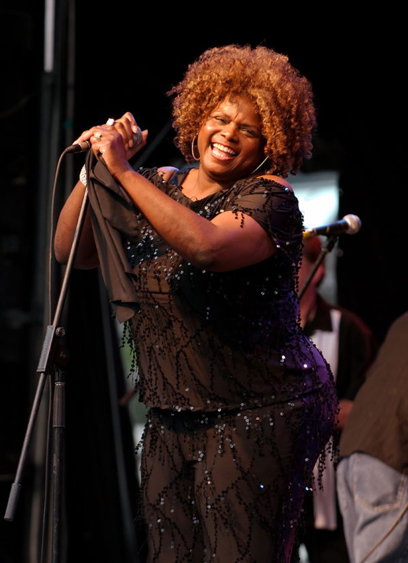 Linda Rodney et sa voix du tonnerre