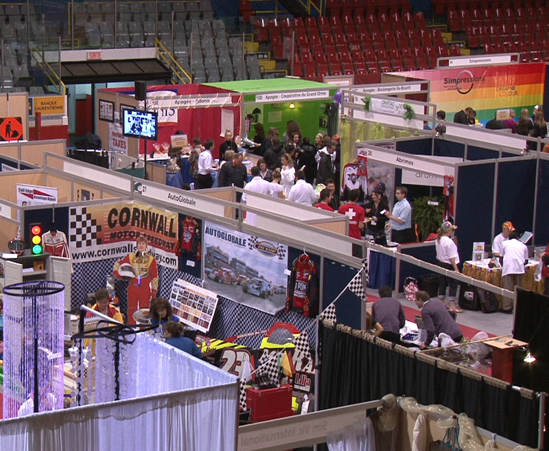 Une foire des entreprises d'entraînement pour les gens d'affaires de demain