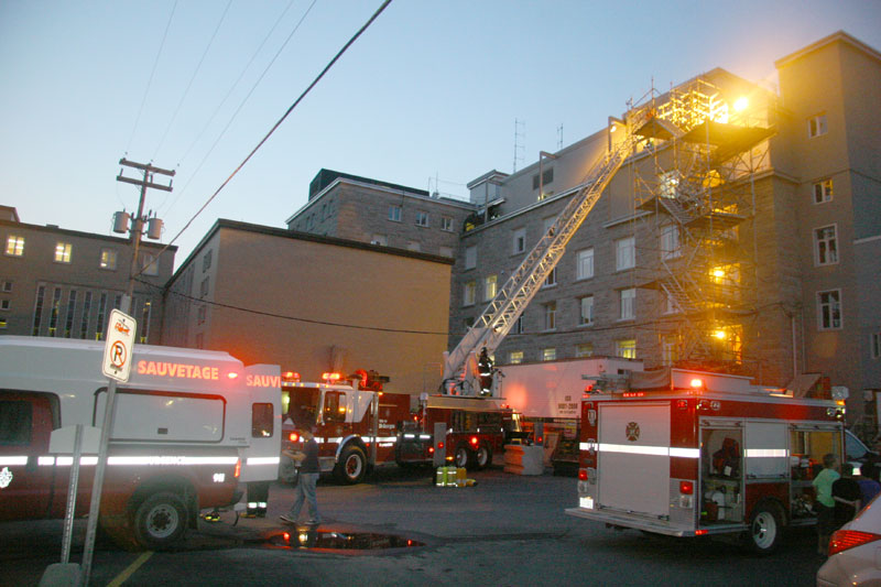 Incendie à l'hôpital de Saint-Georges: Six patients évacués des soins intensifs