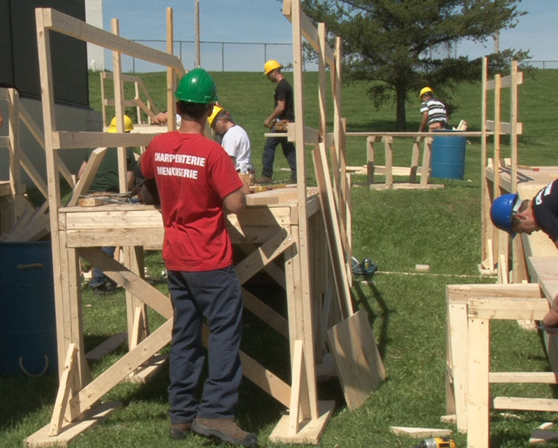 Des étudiants en charpenterie-menuiserie feront de l'aide humanitaire dans le Haut-Richelieu et au Guatemala