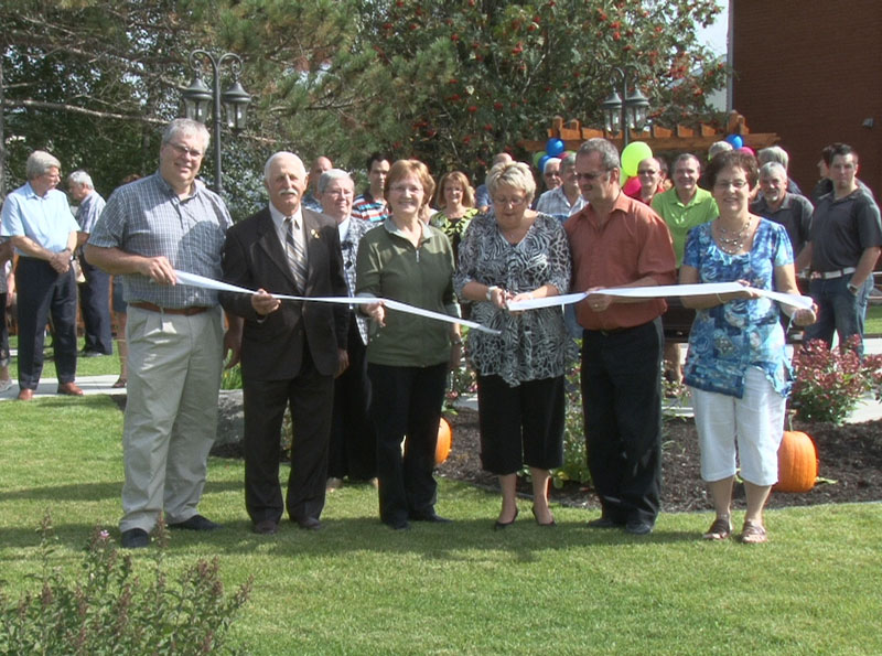 La municipalité et le Comité d'embellissement de Saint-Martin inaugurent un nouveau parc