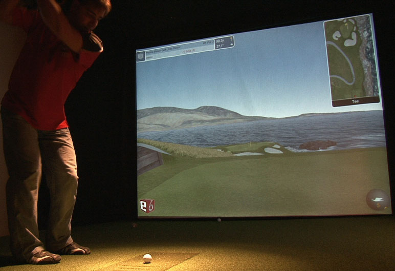 Le Rendez-vous du quilleur de Saint-Éphrem  fait l'acquisition d'un simulateur de golf