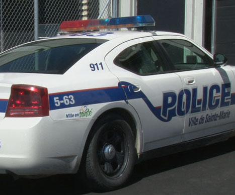 Méfait à Saint-Marie et vol à Saint-Isidore