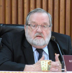 Roger Carette a tenté de s'expliquer à la séance du conseil