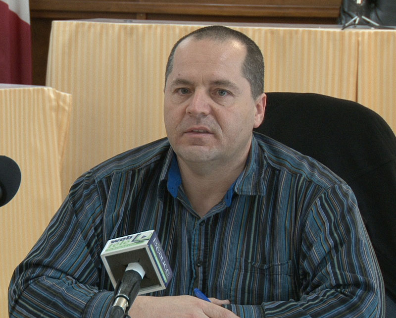 Conflit au soccer mineur: Pierre Poulin réplique