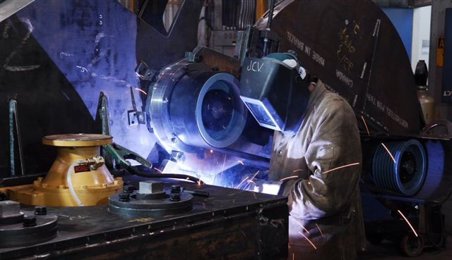 Transfert technologique entre le CRIQ et Équipements Comact