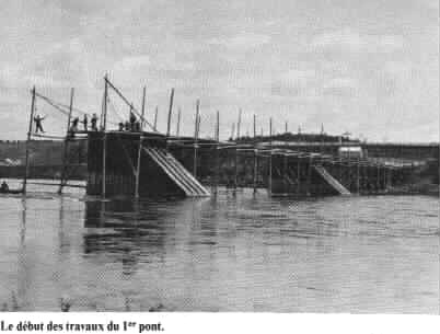 Début des travaux du premier pont couvert de Notre-Dame des Pins