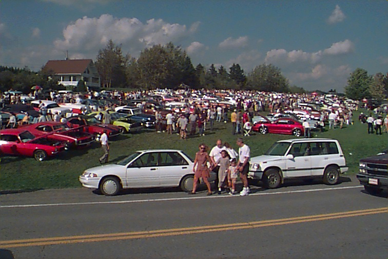 Exposition de voitures antiques en 1998