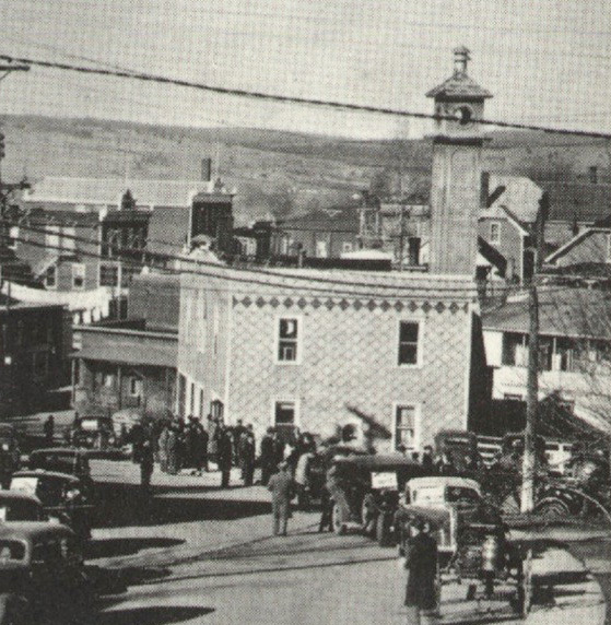 Le premier Hôtel de Ville de St-Georges