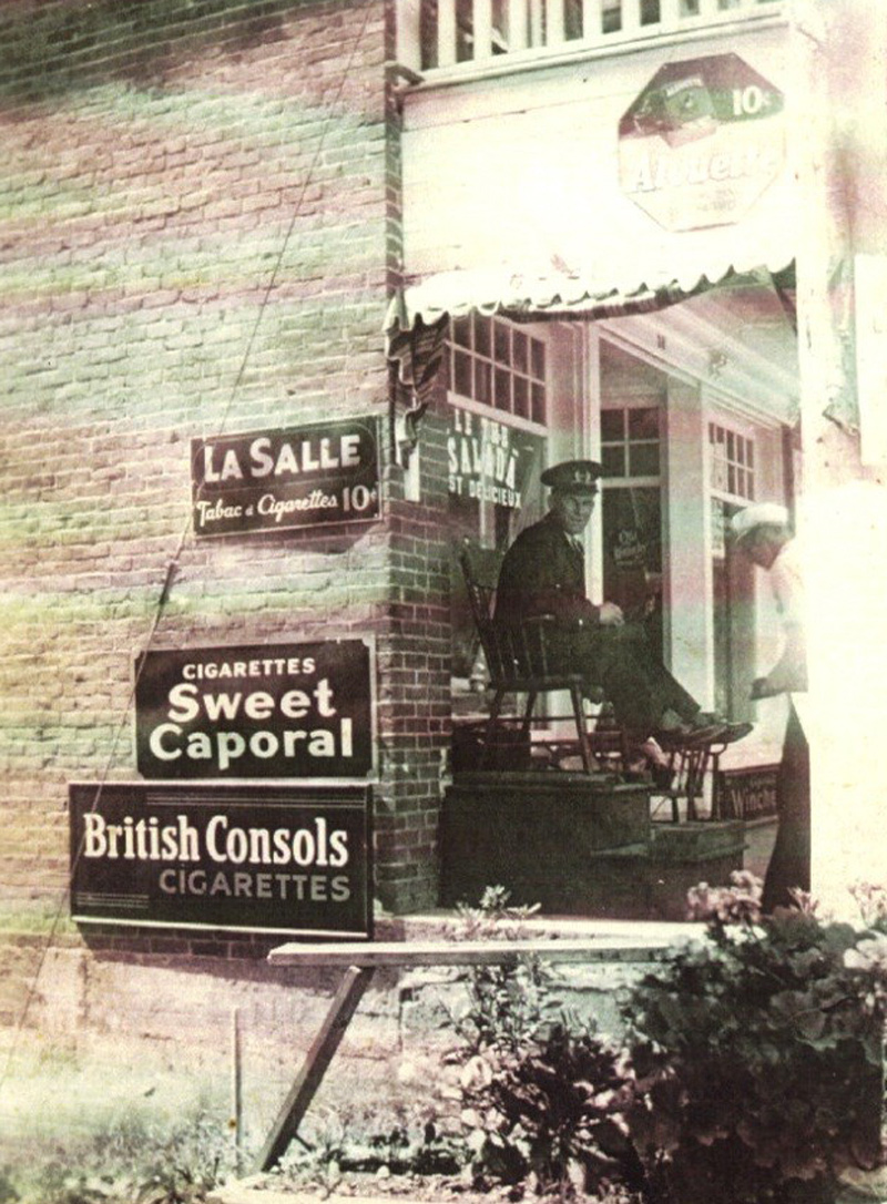 Cireur de souliers, Edward Rodrigue en 1938.