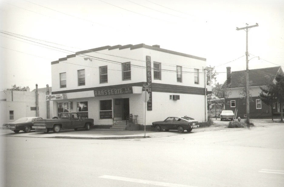 Bar de l'ouest sur le boul. Dionne