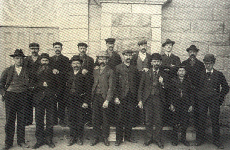 Ouvrier de l'église de l'ouest en 1902