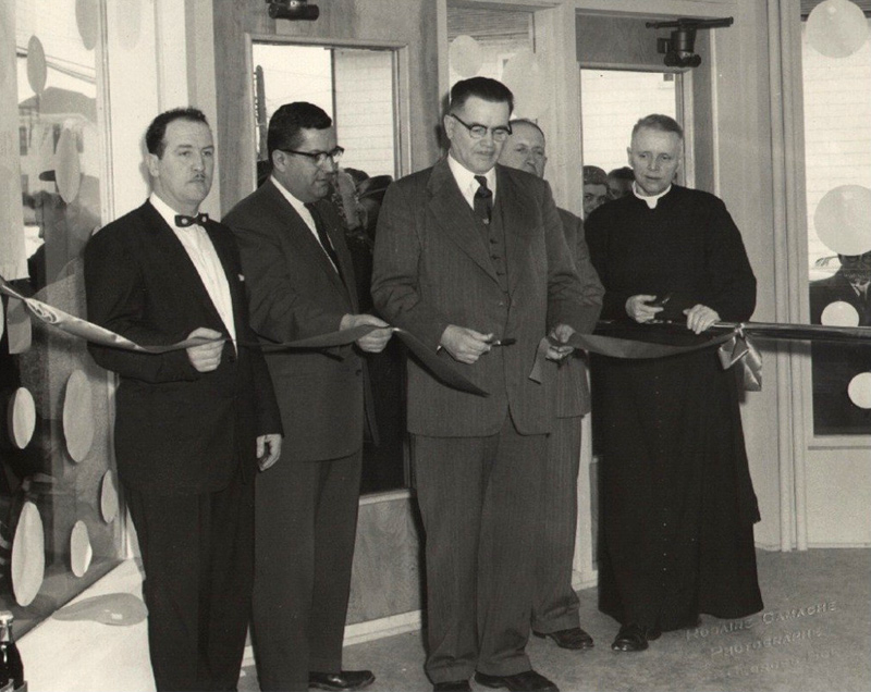 Ouverture du IGA sur la 2e avenue 1962