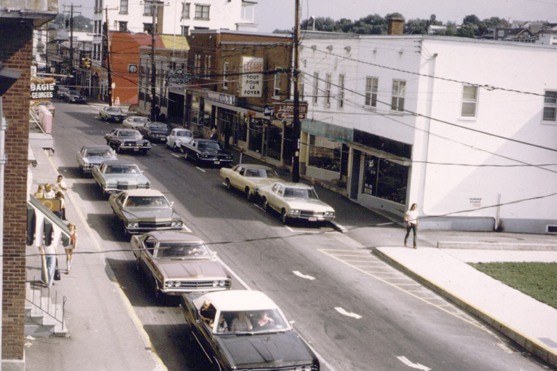 1e avenue est à St-Georges en 1977